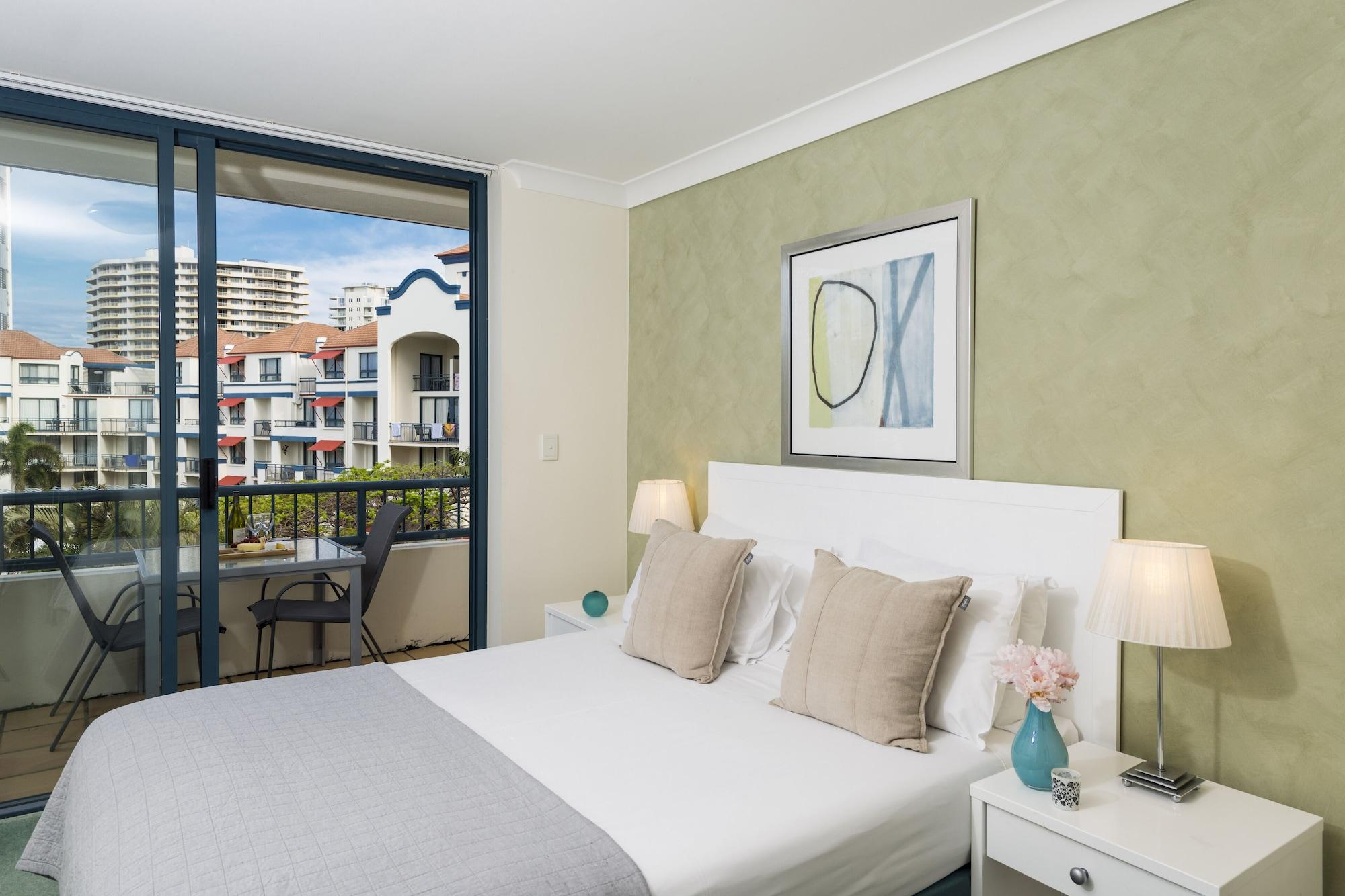 Oaks Gold Coast Calypso Plaza Suites ภายนอก รูปภาพ