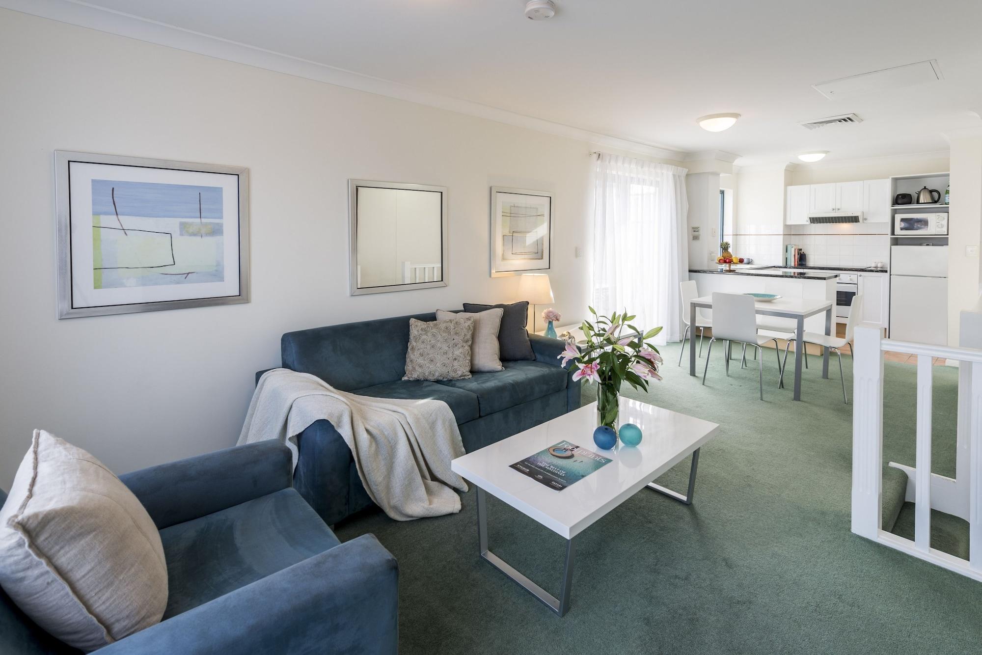 Oaks Gold Coast Calypso Plaza Suites ภายนอก รูปภาพ