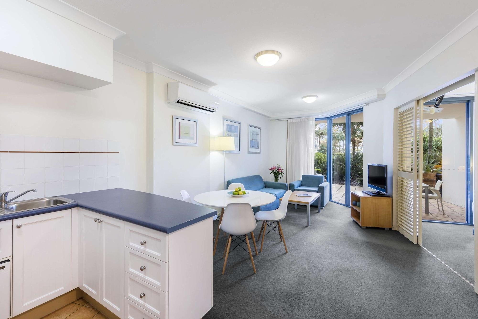 Oaks Gold Coast Calypso Plaza Suites ภายนอก รูปภาพ