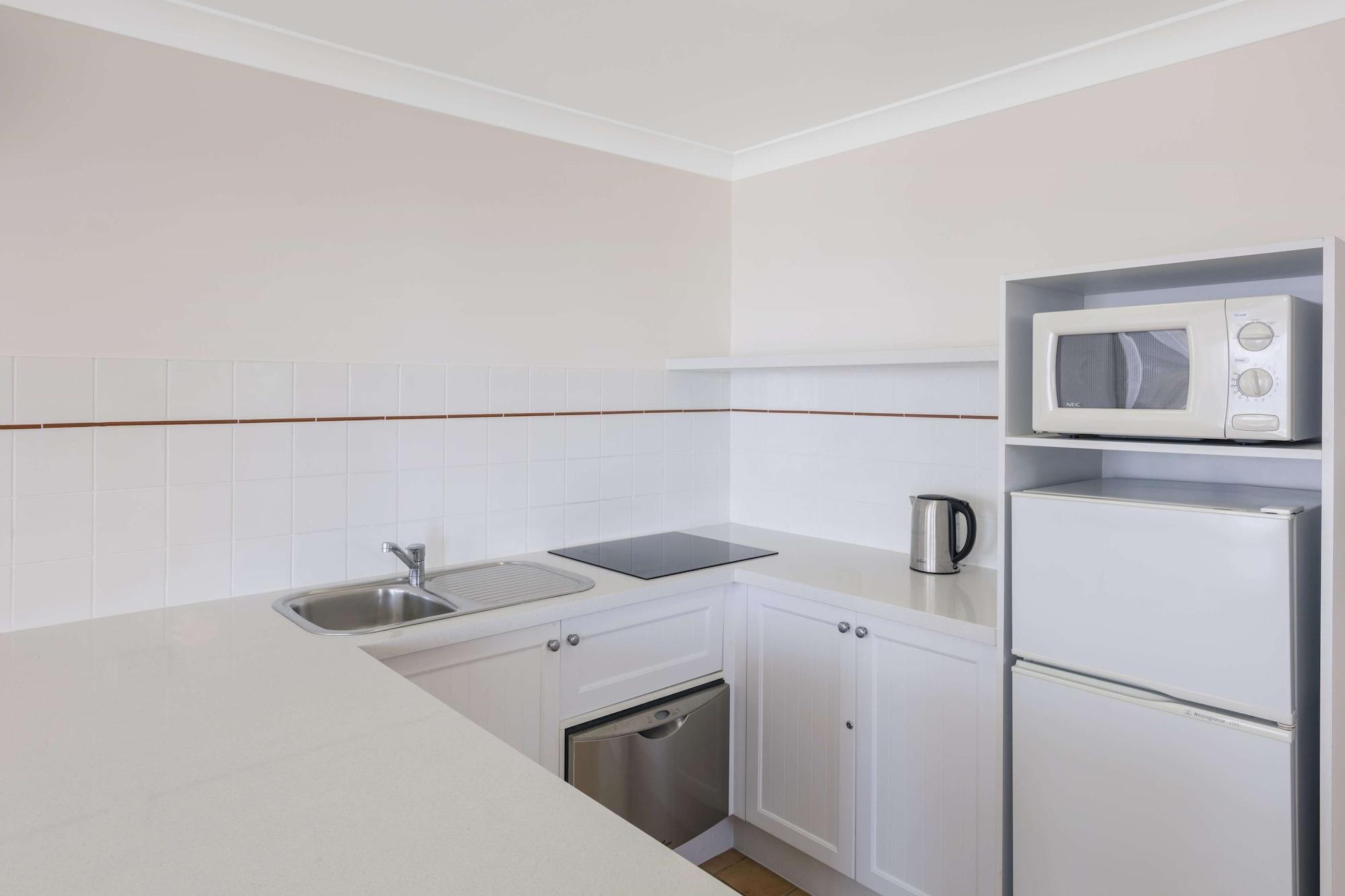 Oaks Gold Coast Calypso Plaza Suites ภายนอก รูปภาพ
